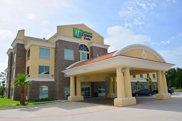 Holiday Inn Express and Suites Houston NW Tomball
