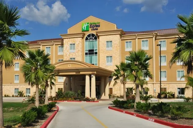 Holiday Inn Express Suites Huntsville