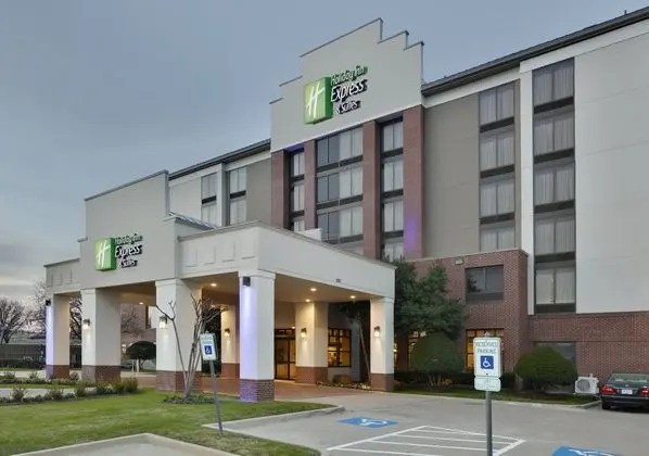 Holiday Inn Express Suites Irving Conv Ctr Las Col
