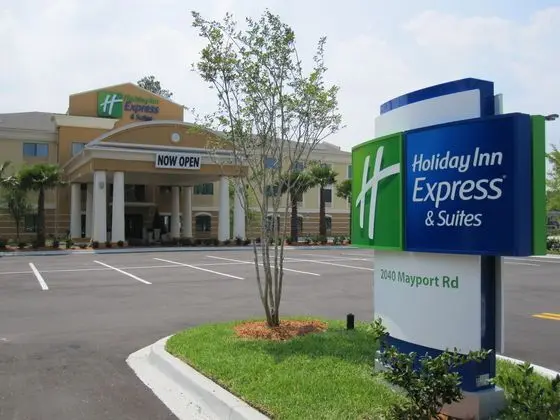 Holiday Inn Express and Suites Jacksonville Maypor