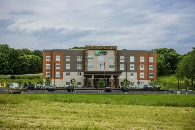 Holiday Inn Express and Suites Jamestown - Dış Mekan