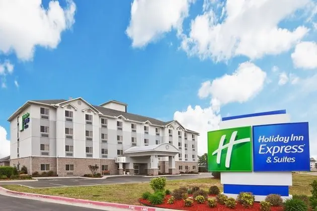 Holiday Inn Express and Suites Jenks