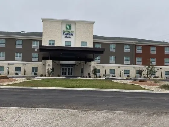 Holiday Inn Express And Suites Junction, an IHG Hotel