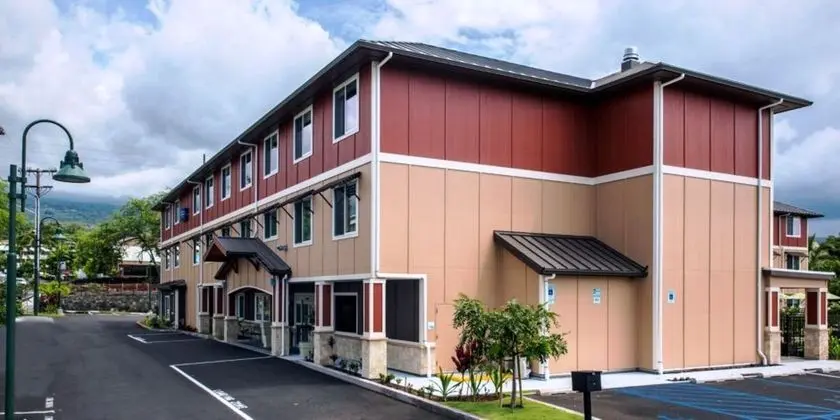 Holiday Inn Express and Suites Kailua Kona