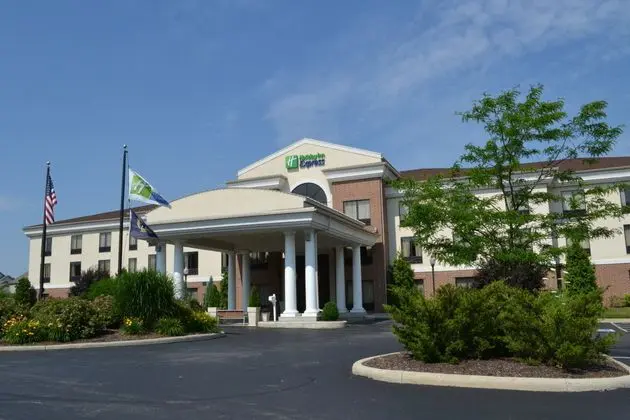 Holiday Inn Express and Suites Kent State Universi