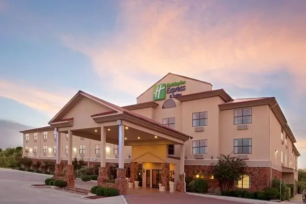 Holiday Inn Express Hotel & Suites Kerrville - Dış Mekan