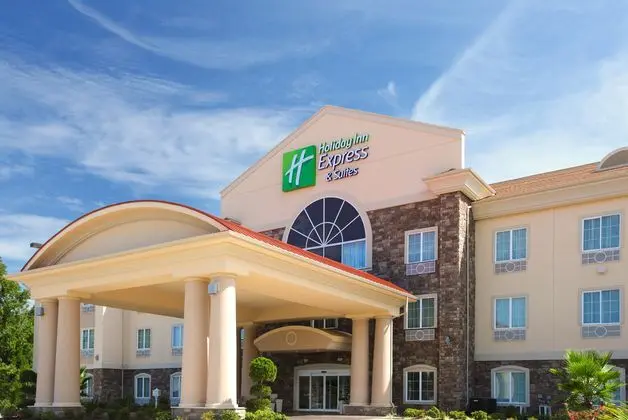Holiday Inn Express and Suites Kilgore North