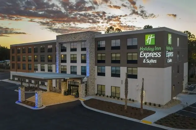 Holiday Inn Express & Suites Kingsland I-95-Naval Base Area, an IHG Hotel - Dış Mekan
