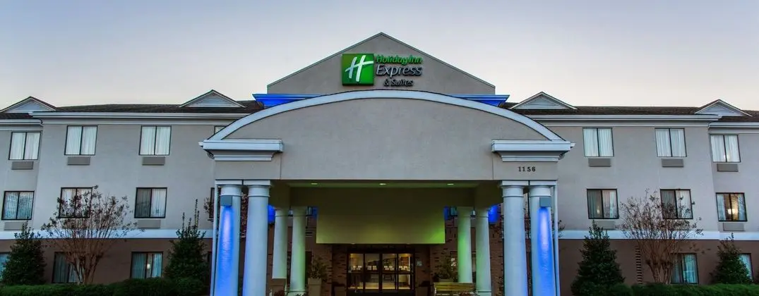 Holiday Inn Express and Suites Kinston