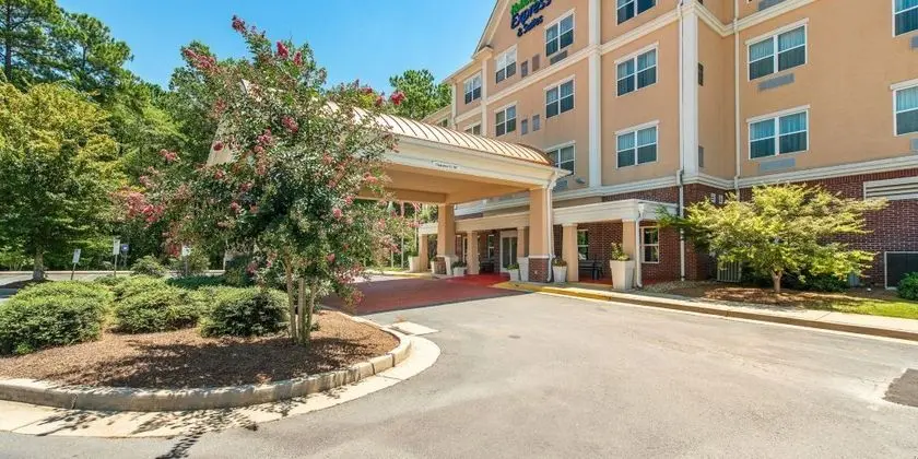Holiday Inn Express & Suites LaGrange