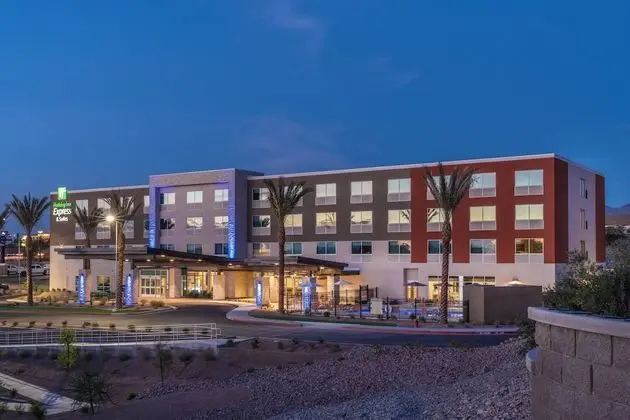 Holiday Inn Express And Suites Lake Havasu - London Bridge, an IHG Hotel - Dış Mekan