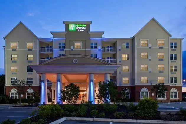 Holiday Inn Express Hotel & Suites Lakeland North