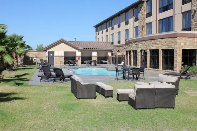 Holiday Inn Express Hotel & Suites Lakeway