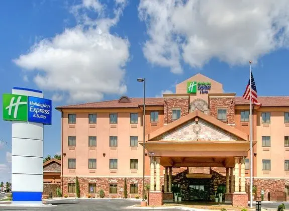 Holiday Inn Express and Suites Las Cruces