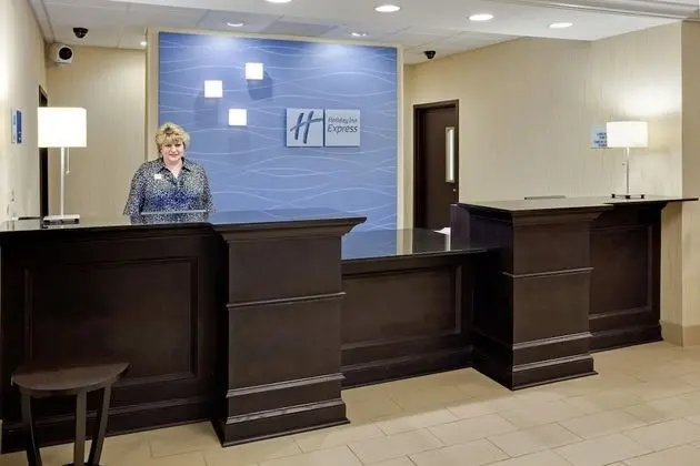 Holiday Inn Express Hotel & Suites Lebanon, an IHG Hotel - Lobi