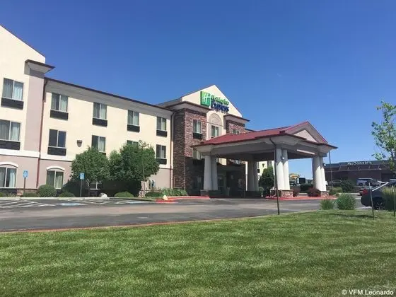 Holiday Inn Express and Suites Limon I 70 EX 359