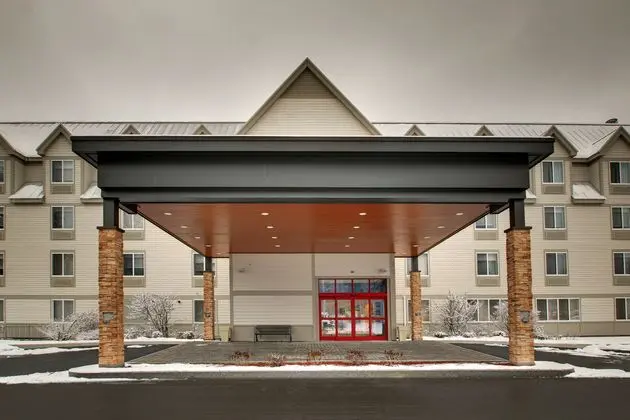 Holiday Inn Express and Suites Lincoln East - Whit