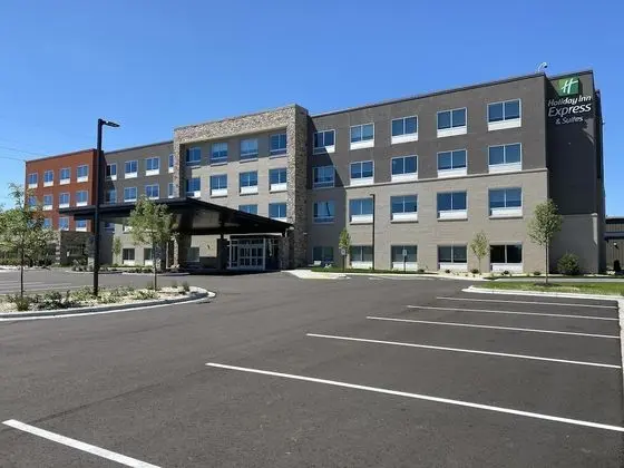Holiday Inn Express And Suites Madison West - Middleton, an IHG Hotel - Dış Mekan