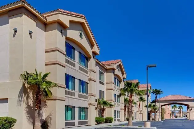 Holiday Inn Express and Suites Marana