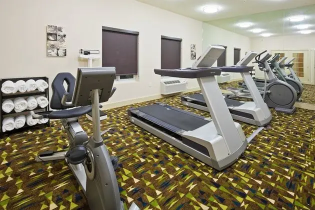 Holiday Inn Express Hotel & Suites Marathon