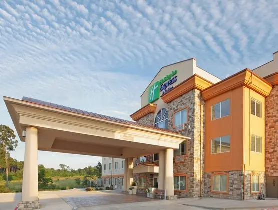 Holiday Inn Express and Suites Marshall