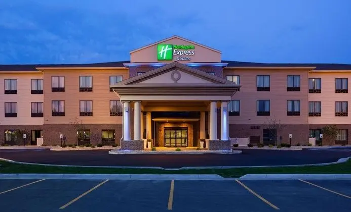 Holiday Inn Express Hotel & Suites Mason City