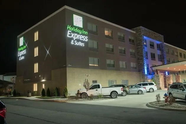 Holiday Inn Express & Suites Merrillville, an IHG Hotel - Dış Mekan