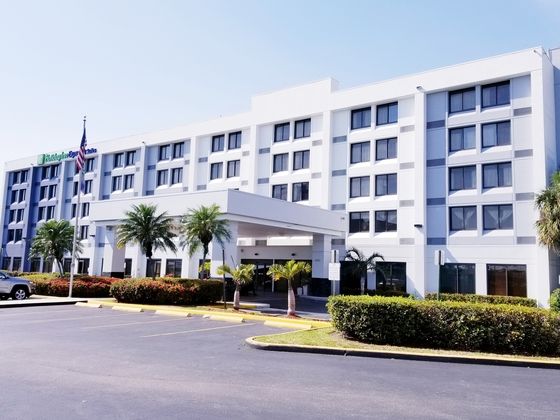 Holiday Inn Express & Suites Miami-HialeahFotoğrafı