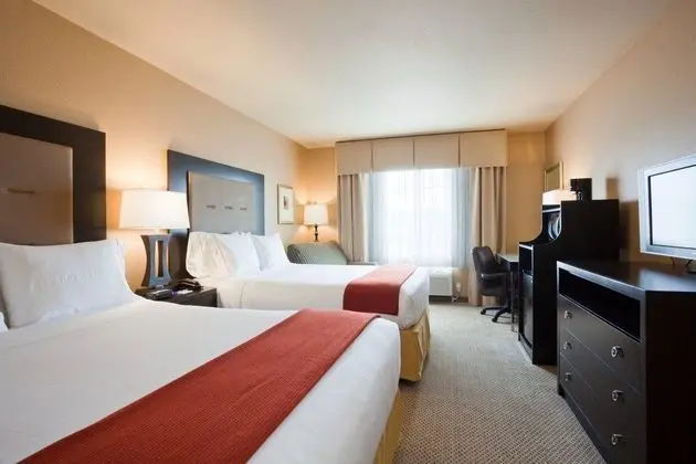 Holiday Inn Express & Suites Milford - Genel