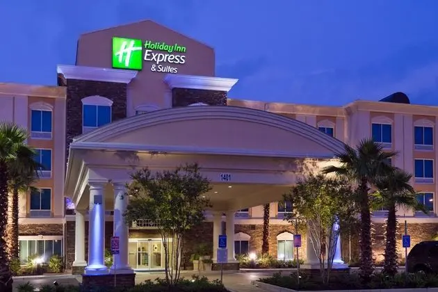 Holiday Inn Express & Suites Mobile/Saraland