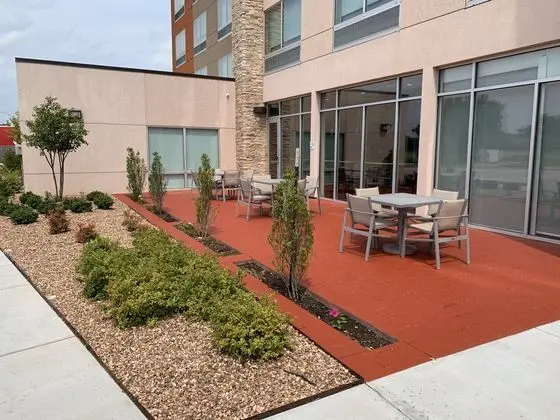 Holiday Inn Express Suites Moore