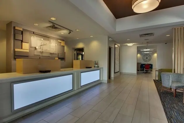 Holiday Inn Express and Suites Morris - Dış Mekan