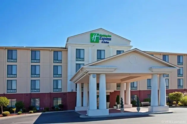 Holiday Inn Express & Suites Murray