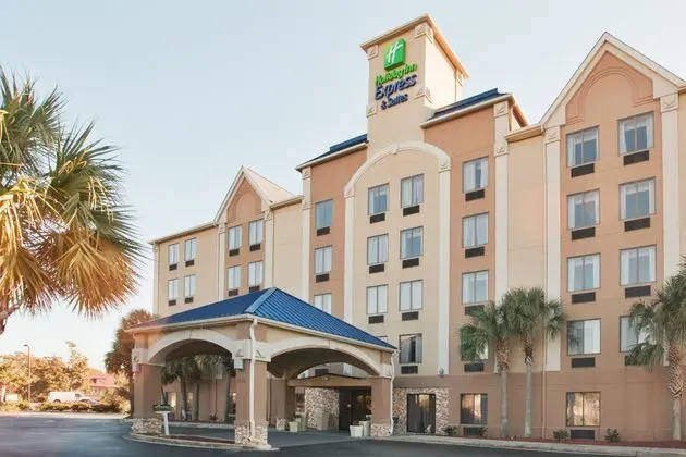 Holiday Inn Express Hotel & Suites Murrell's Inlet