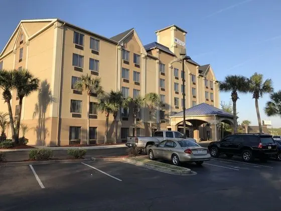 Holiday Inn Express Hotel & Suites Murrell's Inlet - Dış Mekan