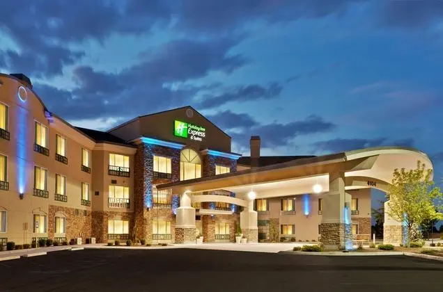 Holiday Inn Express and Suites Nampa Idaho Center