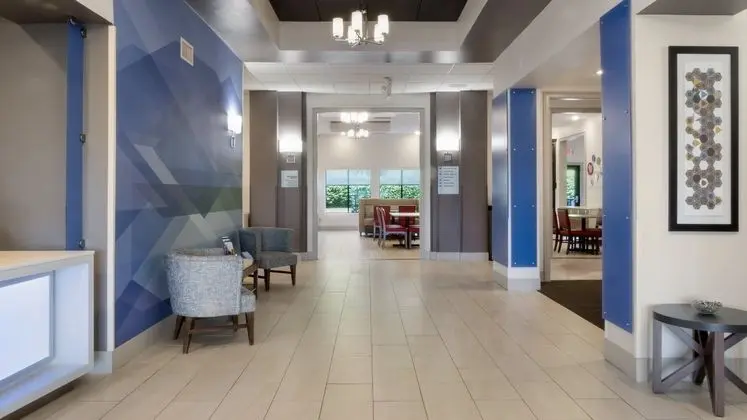 Holiday Inn Express and Suites Newton Sparta