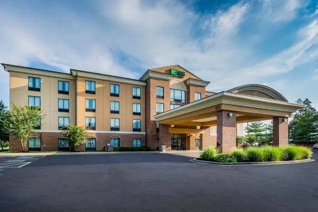 Holiday Inn Express and Suites North East - Öne Çıkan Resim