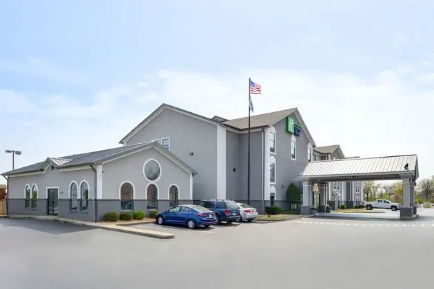 Holiday Inn Express And Suites North Little Rock, an IHG Hotel