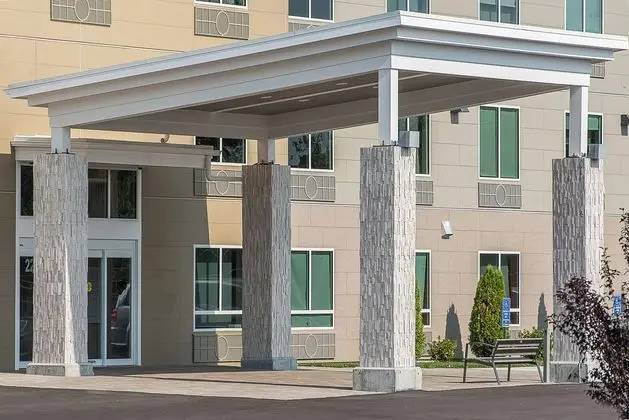 Holiday Inn Express and Suites Norwood Boston Area - Dış Mekan
