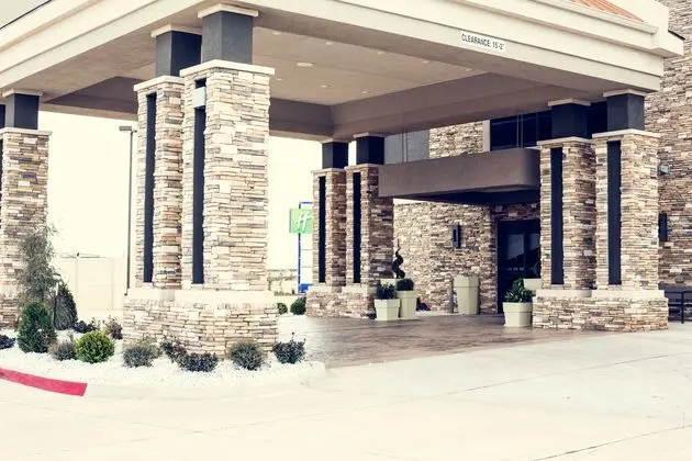 Holiday Inn Express and Suites Oklahoma City South - Genel