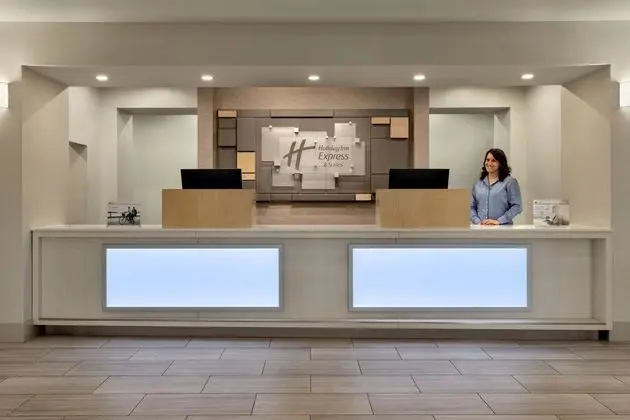 Holiday Inn Express and Suites Opelika Auburn - Dış Mekan