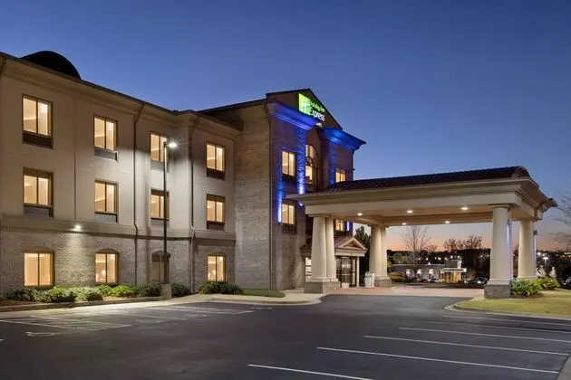 Holiday Inn Express and Suites Opelika Auburn - Öne Çıkan Resim