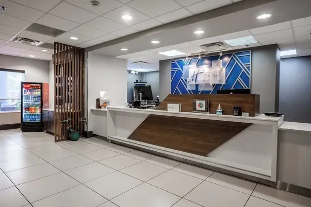 Holiday Inn Express and Suites Orange City - Dış Mekan