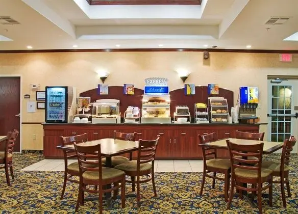 Holiday Inn Express Hotel & Suites Orange
