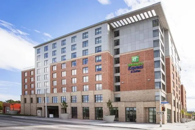 Holiday Inn Express & Suites Ottawa Downtown East - Dış Mekan