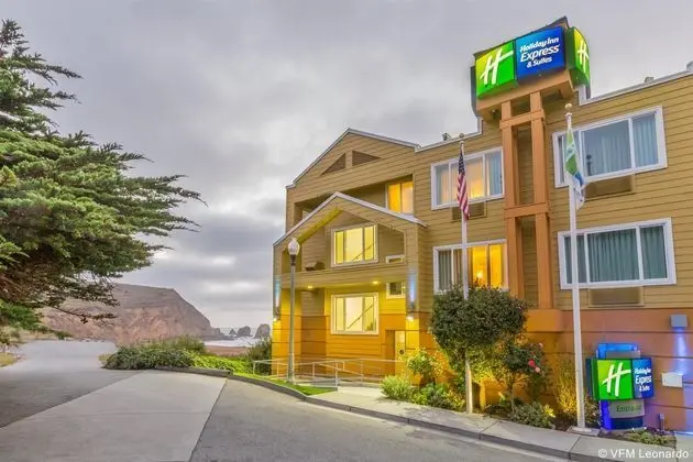 Holiday Inn Express Hotel & Suites Pacifica