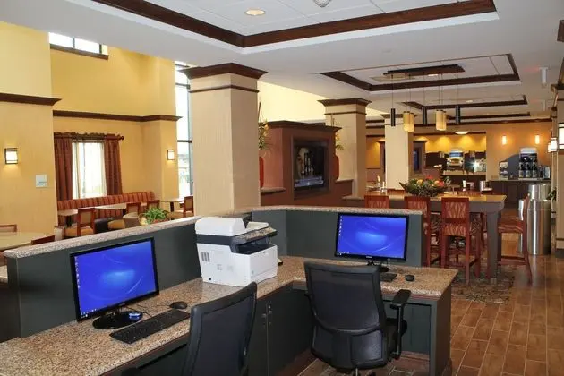 Holiday Inn Express and Suites Paducah West - Dış Mekan