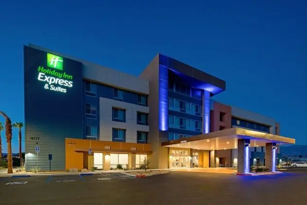 Holiday Inn Express & Suites Palm Desert -  Millennium