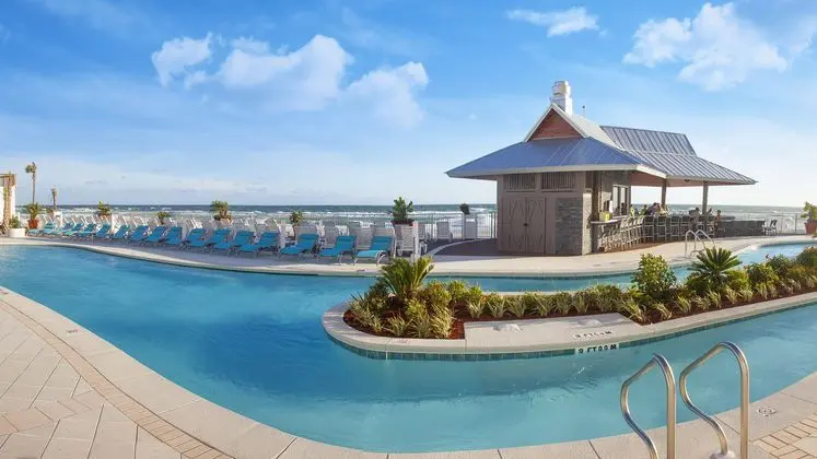 Holiday Inn Express and Suites Panama City Beach - - Havuz